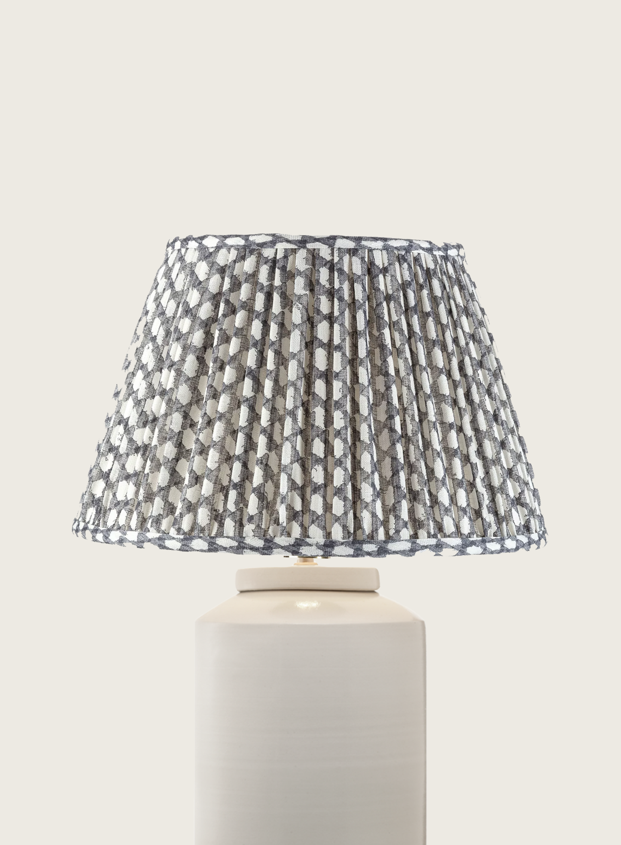 Fermoie 18" Round Lampshade - Wicker